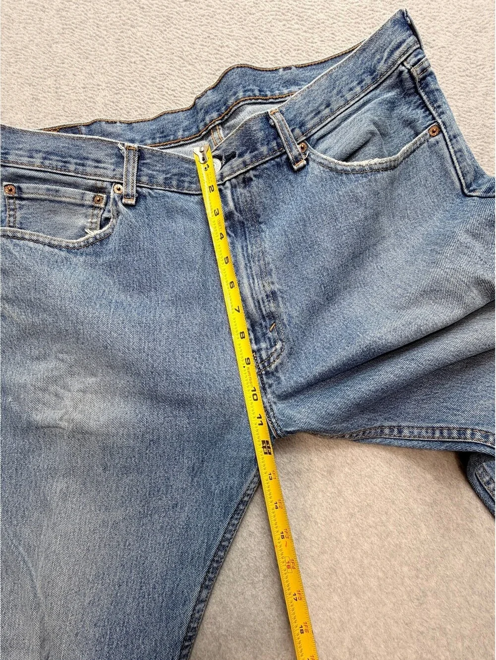 Levi's 505 Mens Jeans W38 L32 Light Wash Regular Fit Straight Leg Distressed Hem